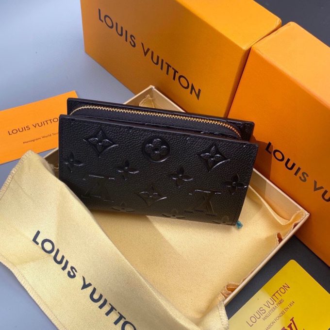 Louis new arrival wallets size : 13.5*9.5*3.5 cm - Image 7