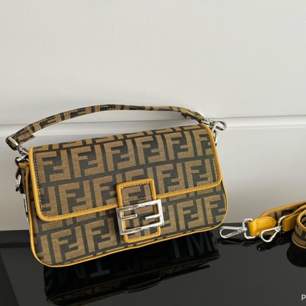 Fen new arrival bag size : 26 * 14.5  cm