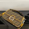 Fen new arrival bag size : 26 * 14.5  cm