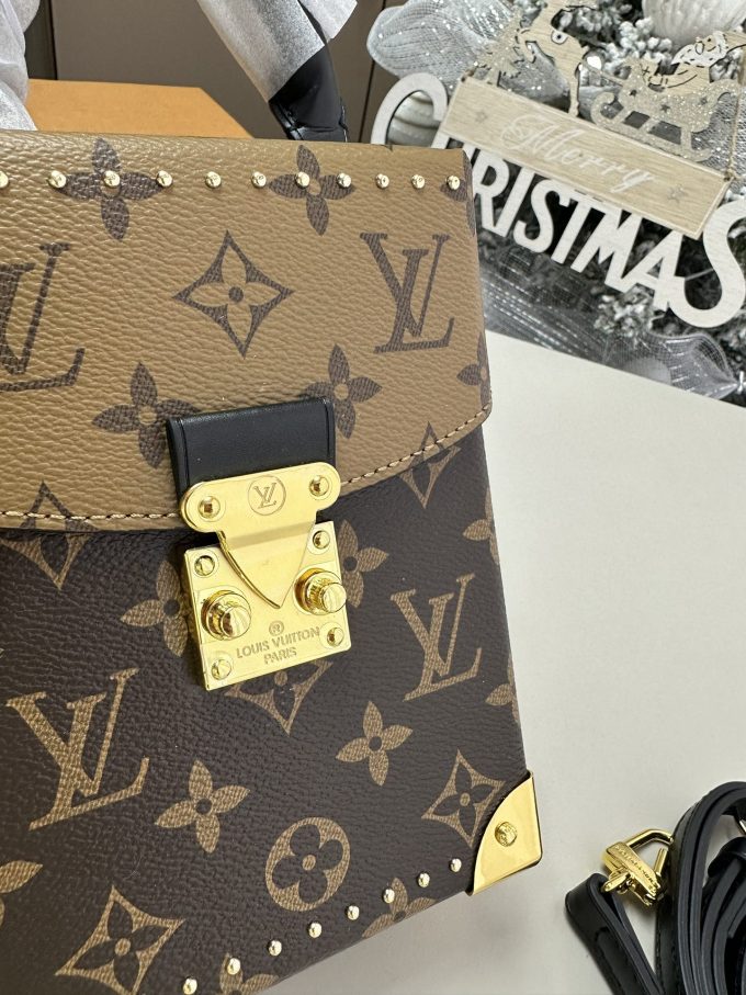 Louis new arrival phone bag size : 12*6*17 cm - Image 5