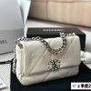 CC 19bag new arrival man and women bag size : 26 cm