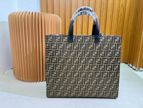 Fen new arrival tote bag size : 41*36cm
