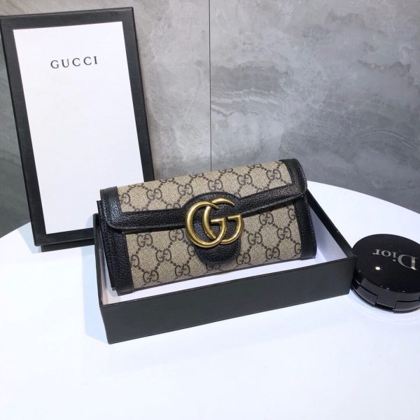 gg new arrival wallets size : 19x10 cm
