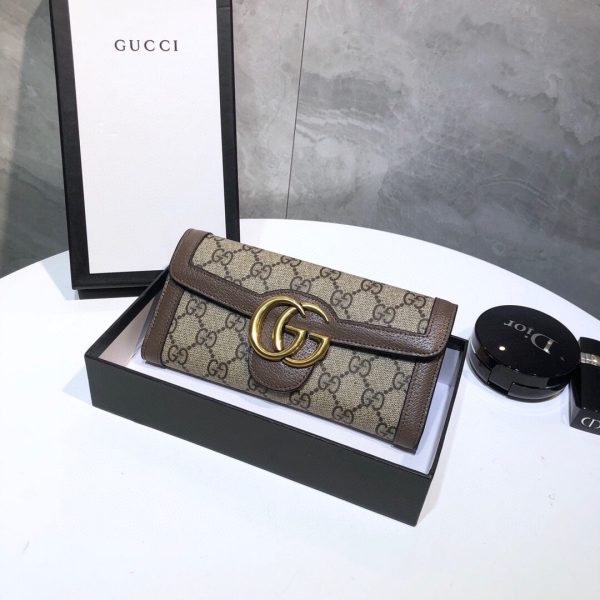 gg new arrival wallets size : 19x10 cm