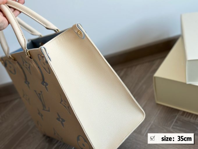Louis onthego new arrival tote bag - Image 11