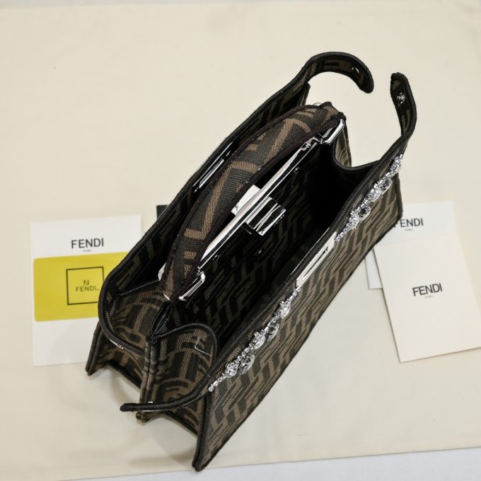Fen Peekaboo ISeeU Petite diamond tote bag - Image 5