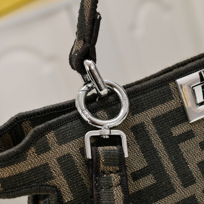Fen Peekaboo ISeeU Petite diamond tote bag - Image 8
