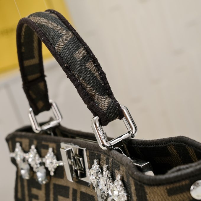 Fen Peekaboo ISeeU Petite diamond tote bag - Image 9