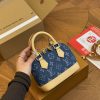 Louis Alma bb denim bag size :  20*14cm