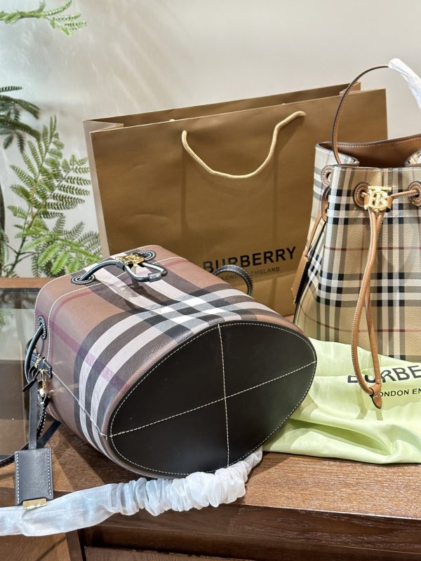 BB new arrival bucket bag size : 25??30 cm
