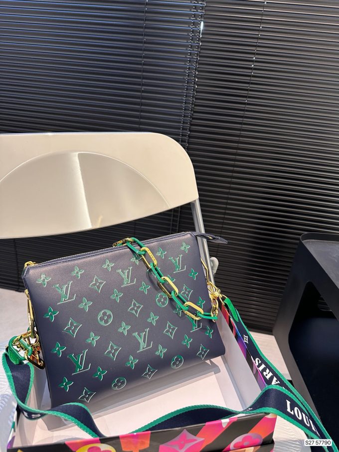 Louis new arrival cousin bag size: 26 * 20 cm - Image 5