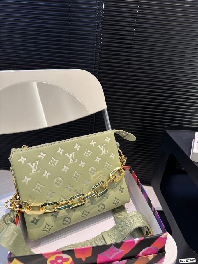 Louis new arrival cousin bag size: 26 * 20 cm - Image 3