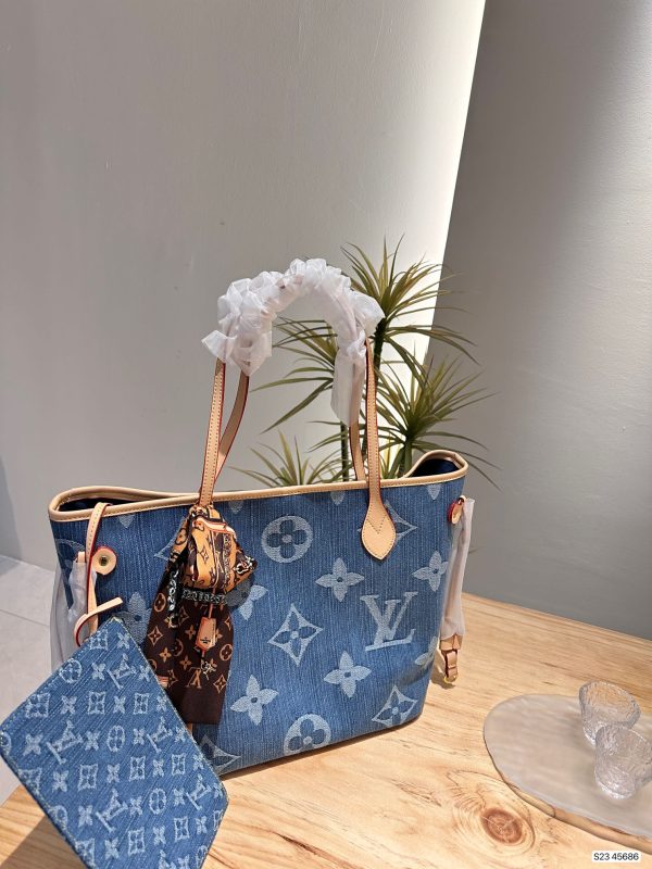 Louis new arrival denim neverfull tote bag size; 33 * 29 cm