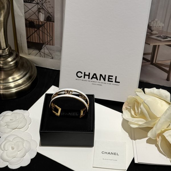 CC Bracelet 0021