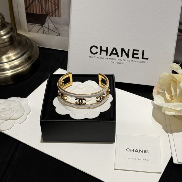 CC Bracelet 0021