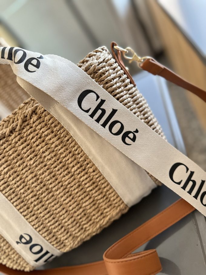 Ch new arrival bucket bag size: 30cm - Image 6