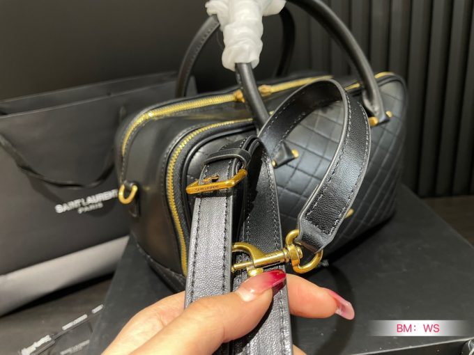 Y new arrival travel bag size: 30*17 cm - Image 10