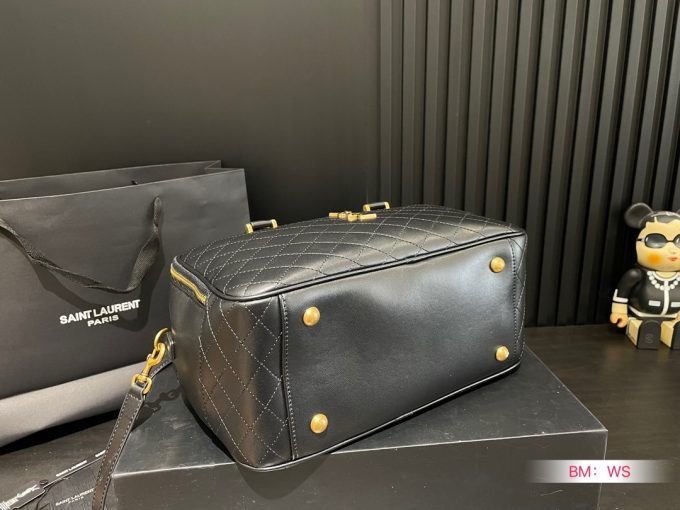 Y new arrival travel bag size: 30*17 cm - Image 13