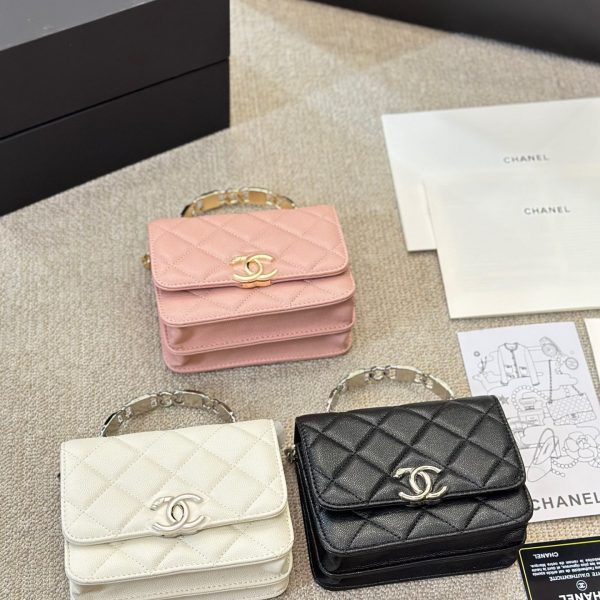 Cc new arrival handbag caviar leather size: 15 * 11cm