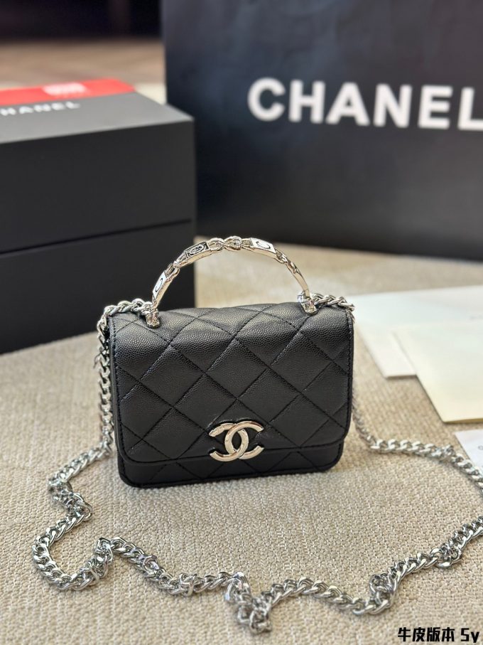 Cc new arrival handbag caviar leather size: 15 * 11cm - Image 5