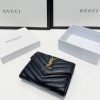 Y new arrival women wallet size: 10x9 cm