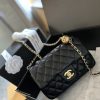 CC new arrival bag size: 20 cm