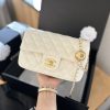 CC new arrival bag size: 20 cm