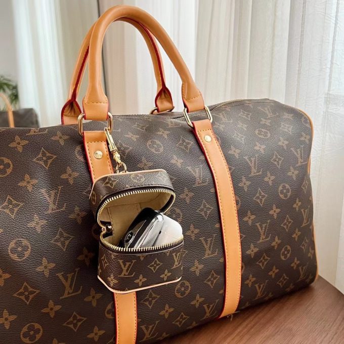Louis Vanity Monogram new arrival wallet coin bag earphone bag - Image 2