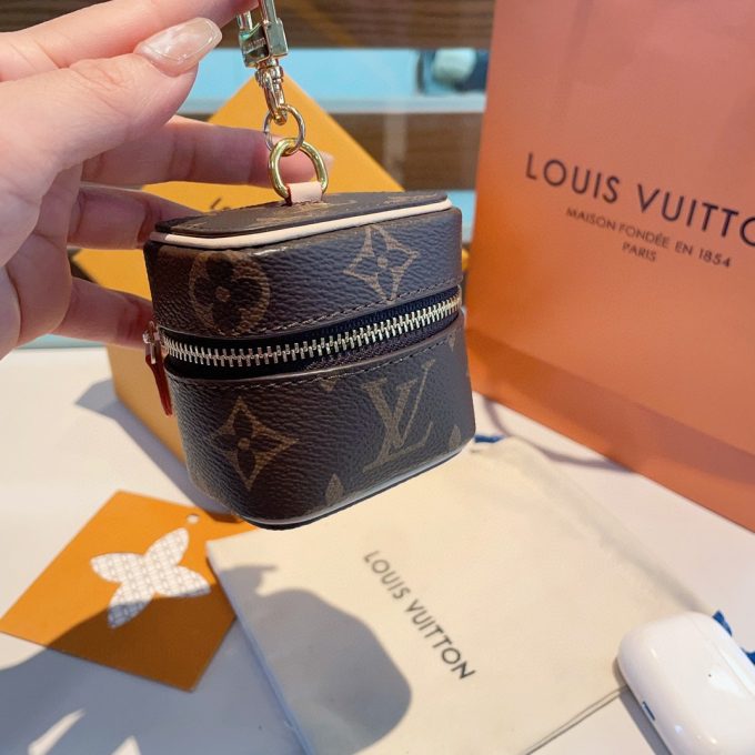 Louis Vanity Monogram new arrival wallet coin bag earphone bag - Image 7