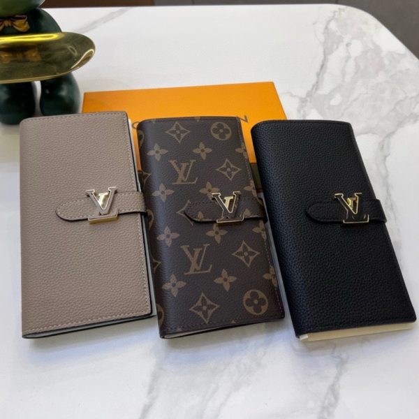 Louis new arrival Taurillon Capucines wallet size: 10*19*1.7cm