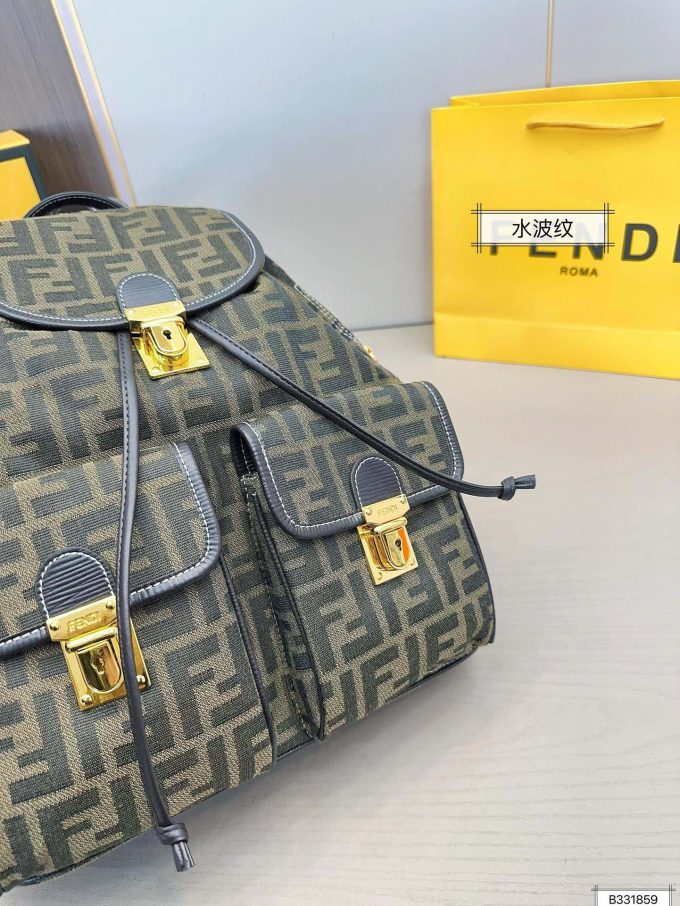 Fen new arrival backpack size: 31*35 cm - Image 3