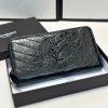 Y New arrival zippy wallet size: 19x10cm