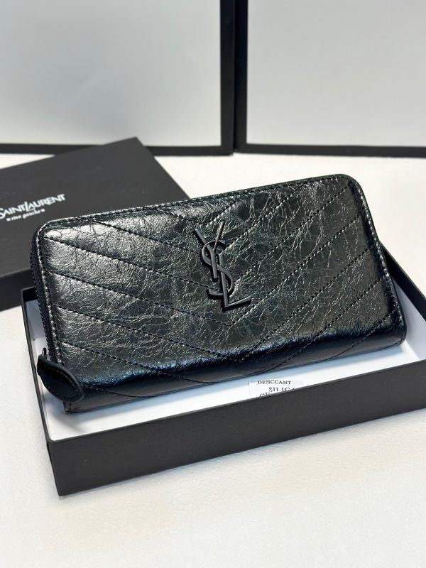 Y New arrival zippy wallet size: 19x10cm