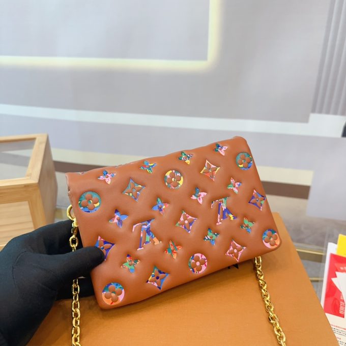Louis new arrival cousin bag size: 20*14cm - Image 6