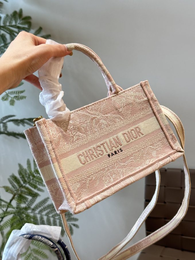 D mini tote bag size: 21.5x13x7.5cm - Image 3