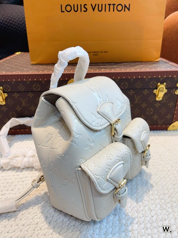 L Excursion new arrival backpack size: 20*9*20cm