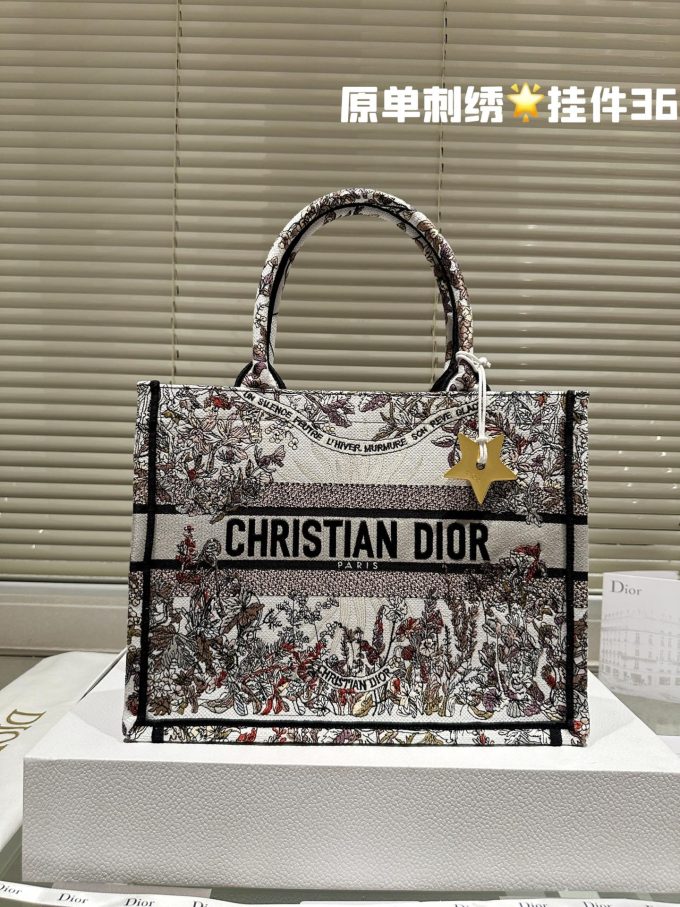D book tote new arrival bag - Image 2