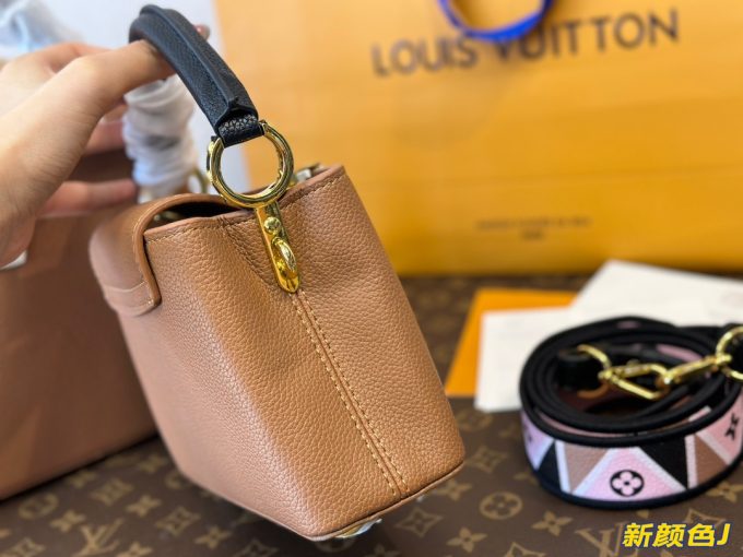 Louis new arrival Capucines monogram bag 02 - Image 3