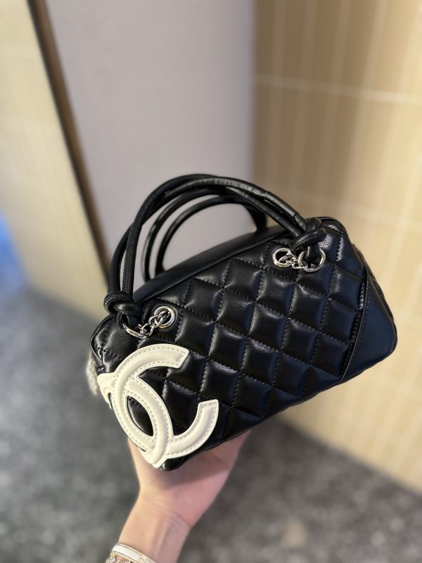Cc new arrival camera bag size: 22 cm