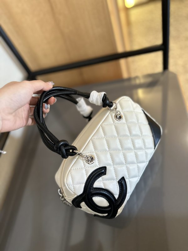 Cc new arrival camera bag size: 22 cm