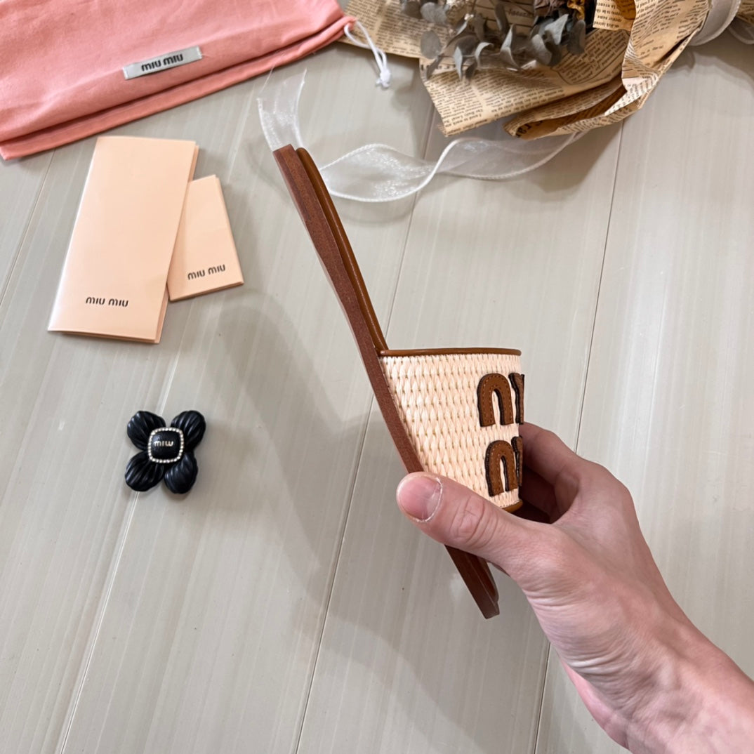 Raffia Textured Fabric Flat Shoes - Image 6