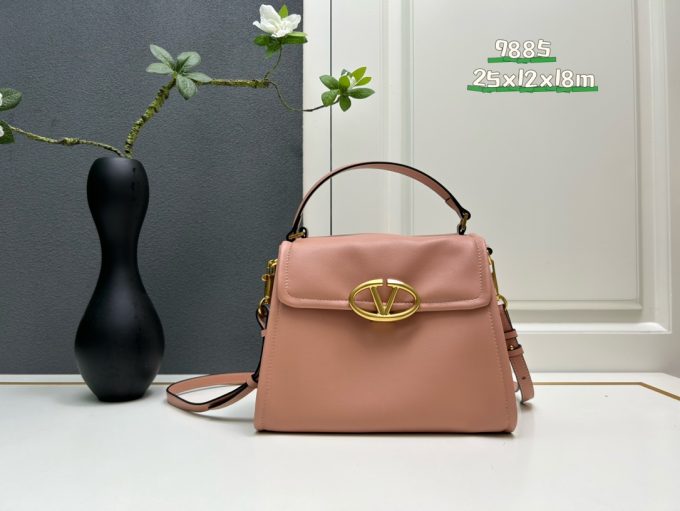 Val Garavani VSLING new arrival bag size: 25*12*18 cm - Image 6