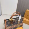 Louis new arrival Onthego tote bag size: 30 * 19 cm