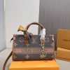Louis new arrival Onthego tote bag size: 30 * 19 cm