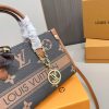 Louis new arrival Onthego tote bag size: 30 * 19 cm