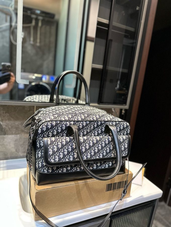 D new arrival pet bag size: 39*20*32 cm - Image 8