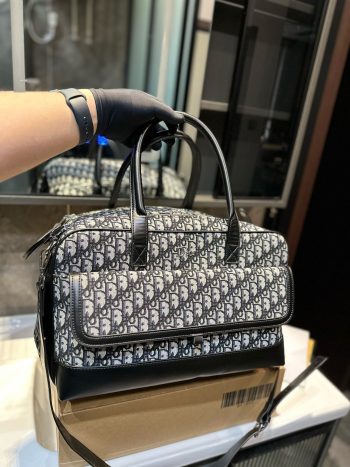 D new arrival pet bag size: 39*20*32 cm