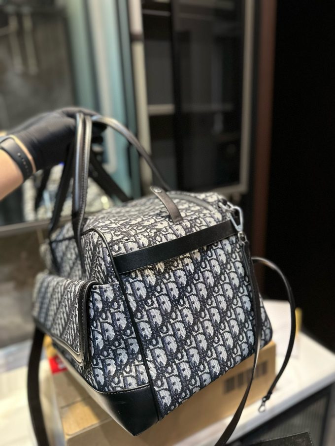 D new arrival pet bag size: 39*20*32 cm - Image 7