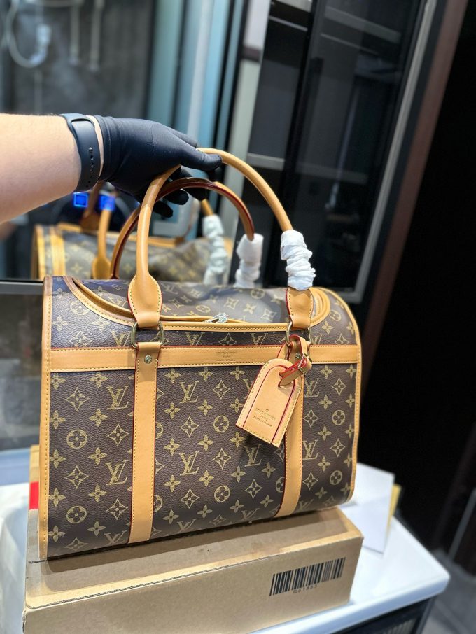 Louis new arrival pet bags size: 39*20*32 cm - Image 14