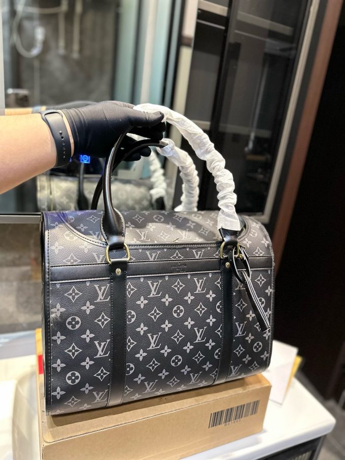 Louis new arrival pet bags size: 39*20*32 cm - Image 3